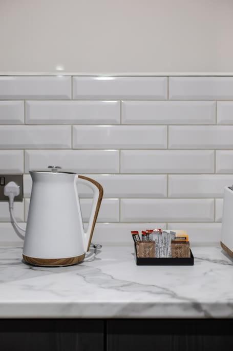 Luxury, Sleeps 6, City Centre Belfast Extérieur photo