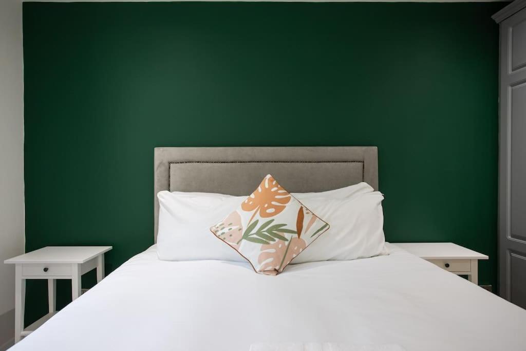 Luxury, Sleeps 6, City Centre Belfast Extérieur photo