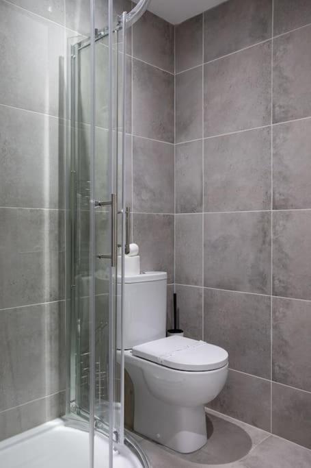 Luxury, Sleeps 6, City Centre Belfast Extérieur photo