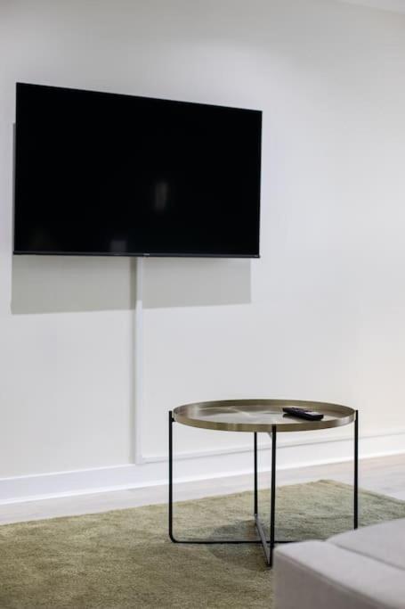 Luxury, Sleeps 6, City Centre Belfast Extérieur photo